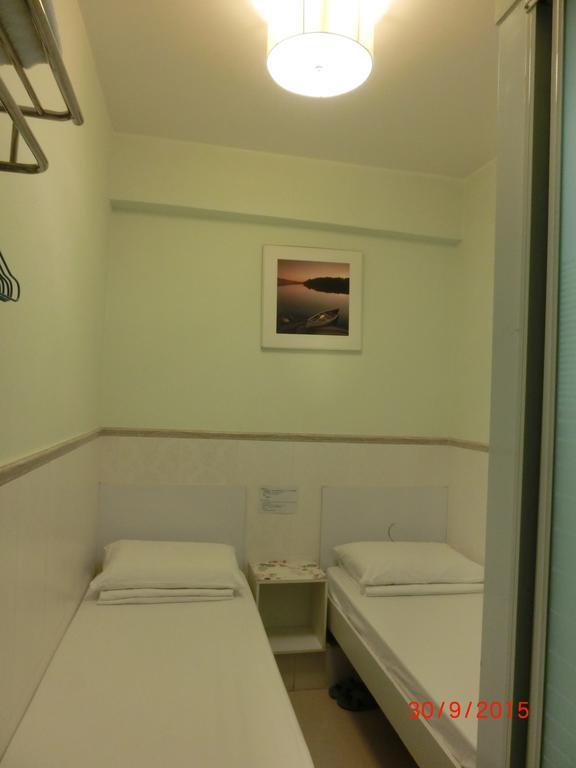 Li Cheng Guesthouse Hong Kong Dış mekan fotoğraf