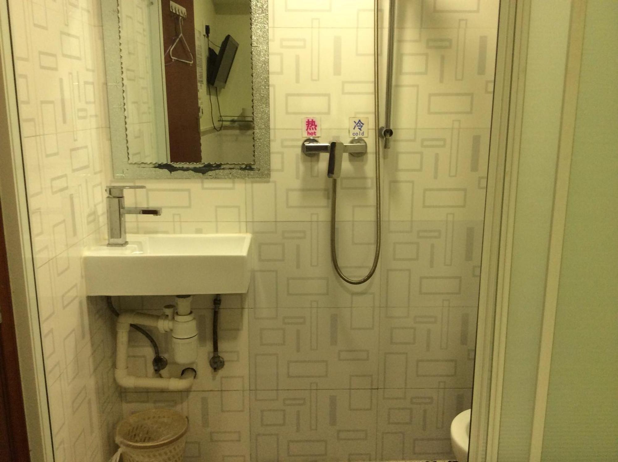 Li Cheng Guesthouse Hong Kong Oda fotoğraf